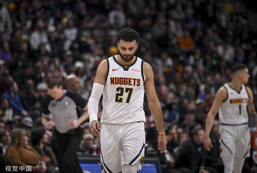 缺席赛季初 缺席赛季初