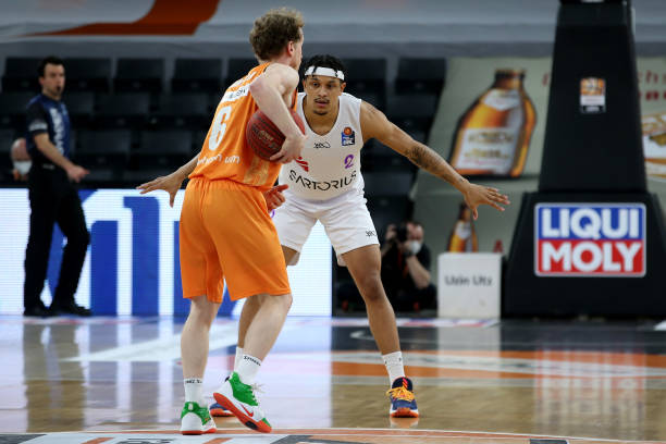 并坚定执行 并坚定执行